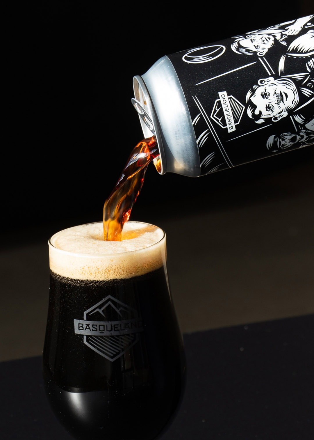 cerveza artesanal premium basqueland jolly good english porter lata 440ml