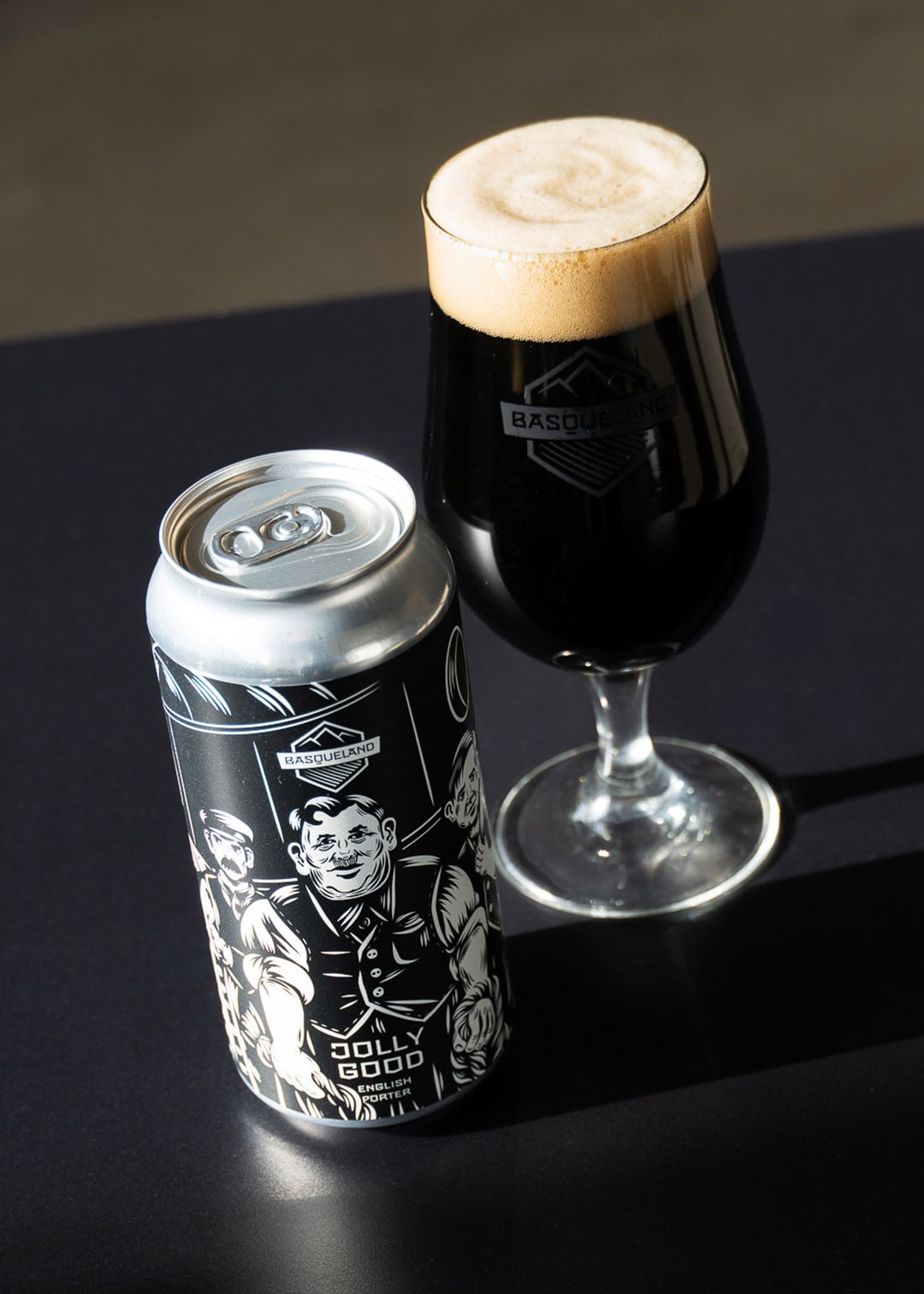 cerveza artesanal premium basqueland jolly good english porter lata 440ml