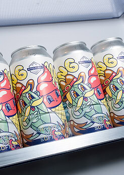 cerveza artesanal basqueland clilling me softly cold IPA lata ilustración marcos navarro bodegon