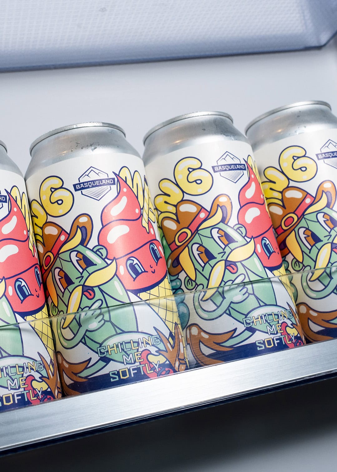 cerveza artesanal basqueland clilling me softly cold IPA lata ilustración marcos navarro bodegon
